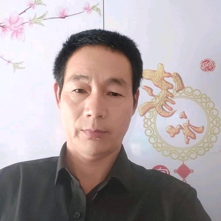 黑猪哥