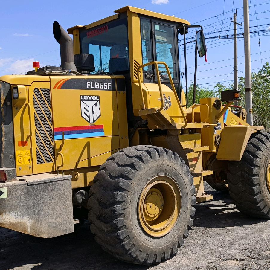 小白铲车出租～铲车