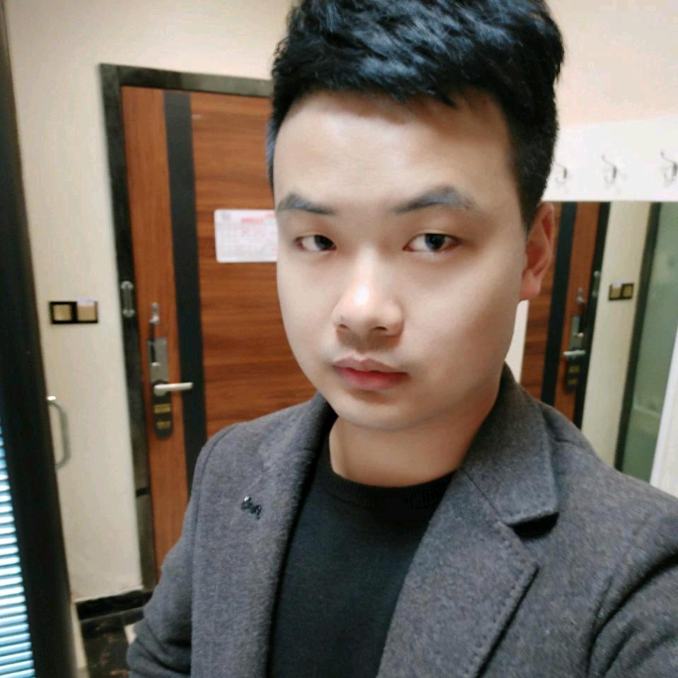 回乡创业的90后小伙