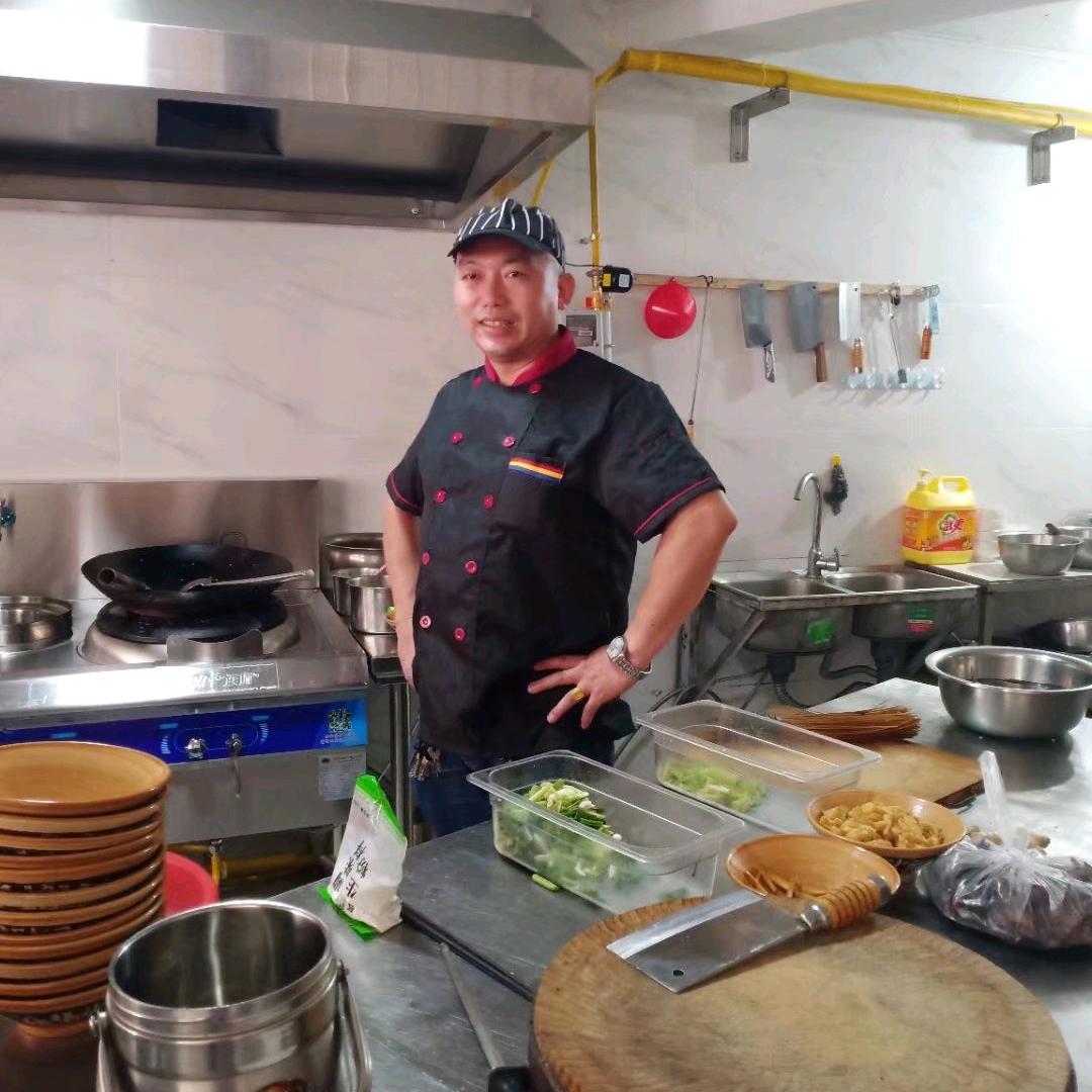 强哥香见恨晚饭店欢迎你的到来