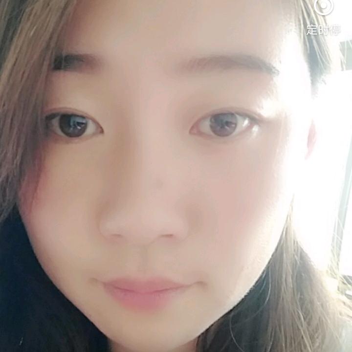 嘿！往边上挪挪