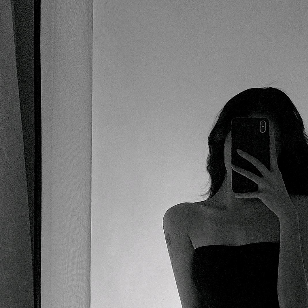 ～