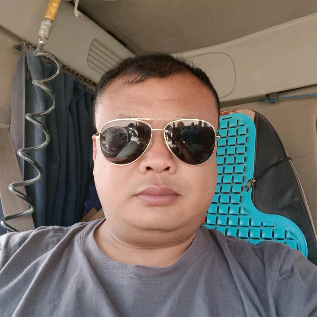 低调