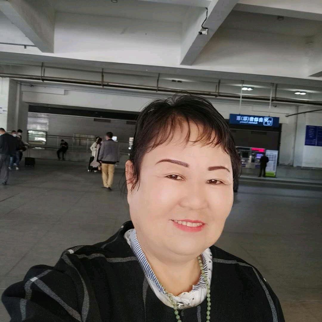张亚华