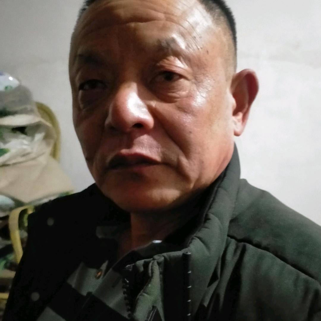 余章贵