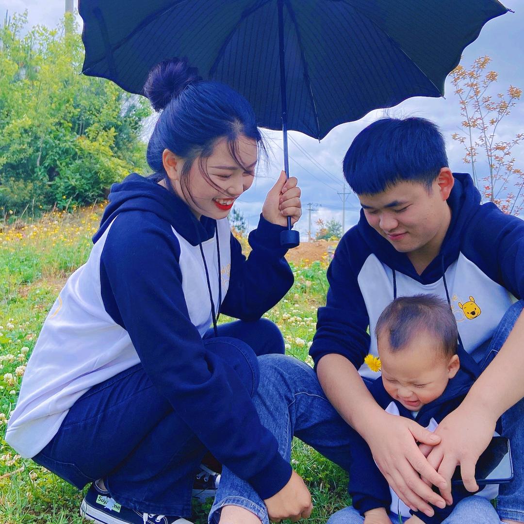 是阳宝与杨妈呀👩‍👦
