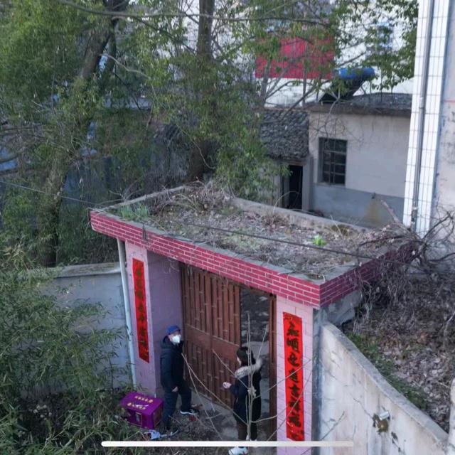 聚宝塑业