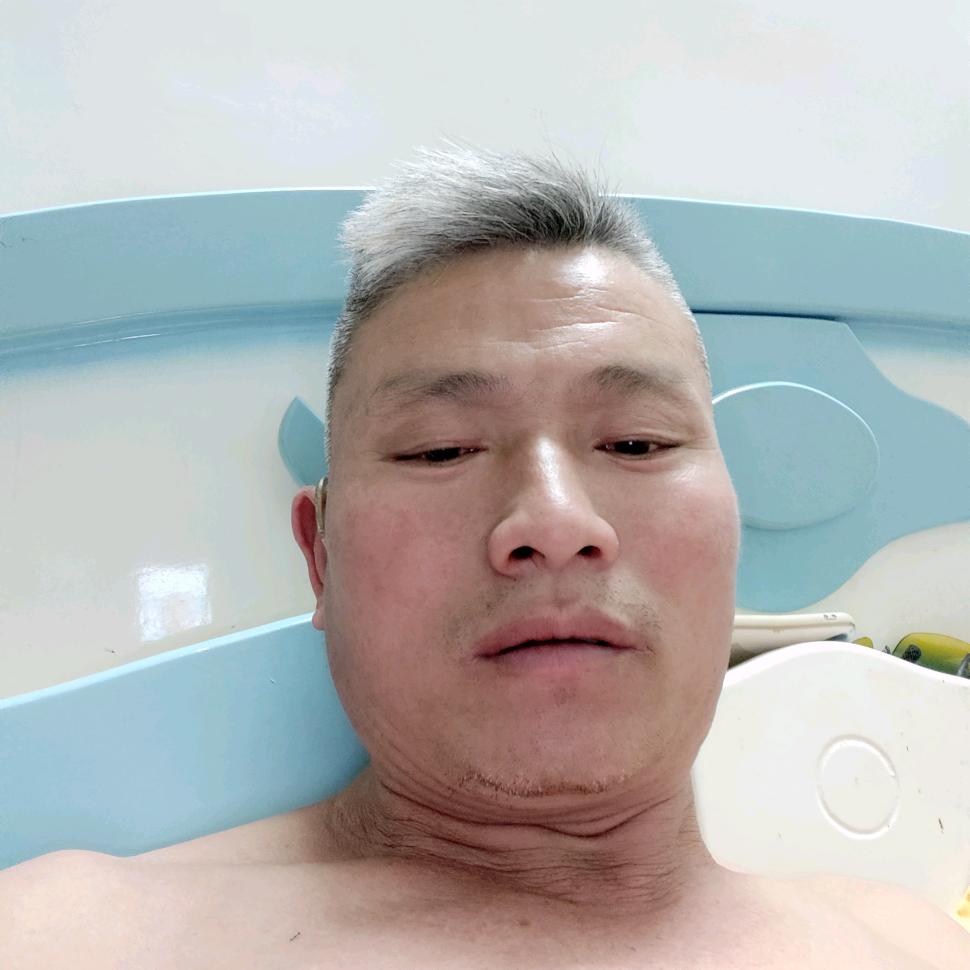 颜恩仲
