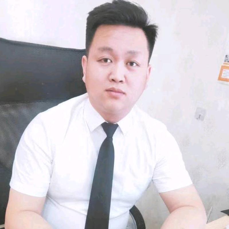 开原房产中介小超