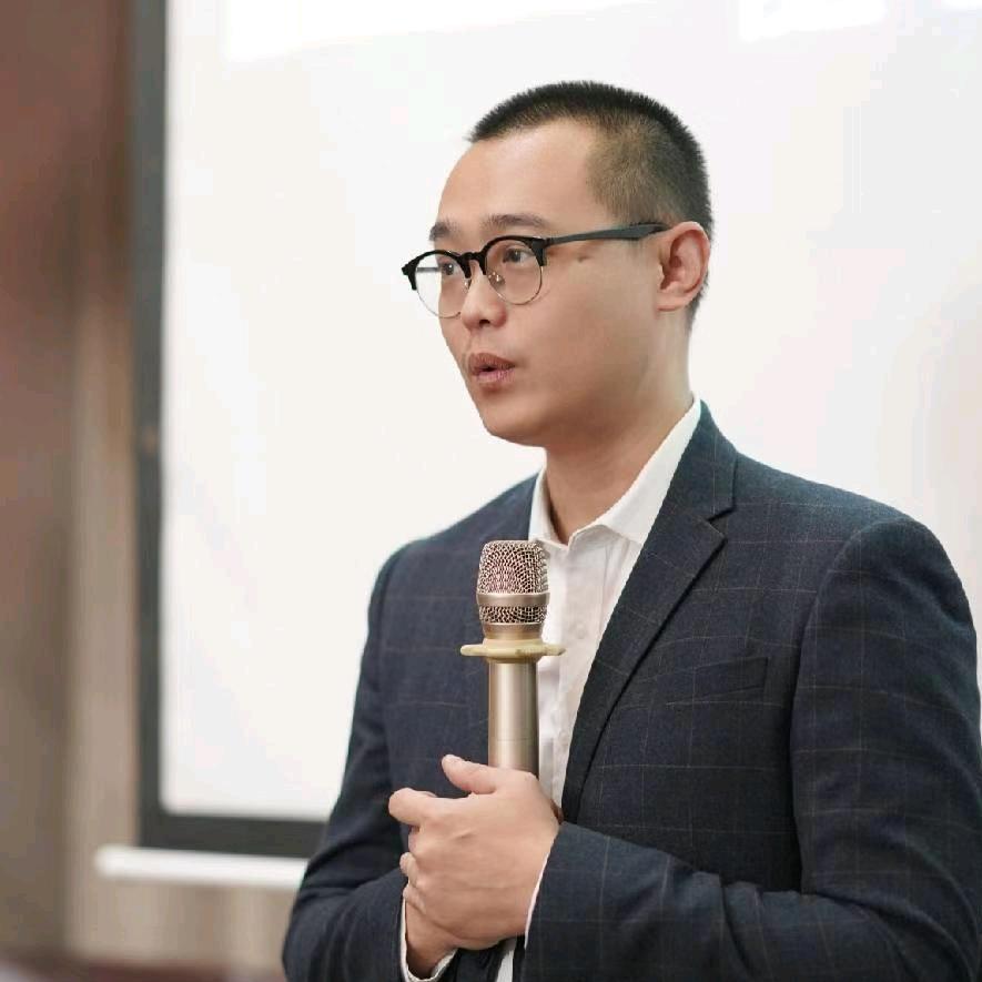 深圳光头老胡_不良资产行业导师（资金方）