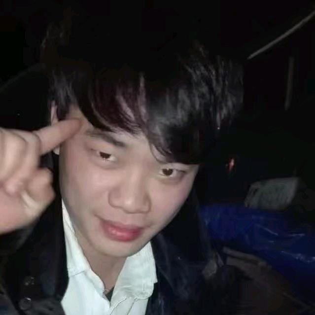 吕同学