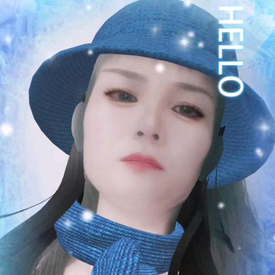 蓝色妖姬爱微笑