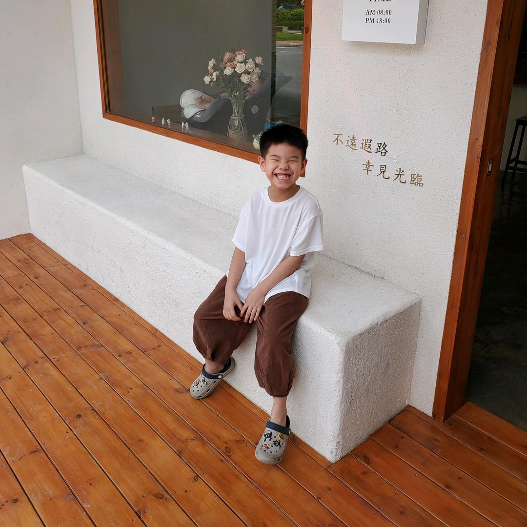 飞鹰小哥哥