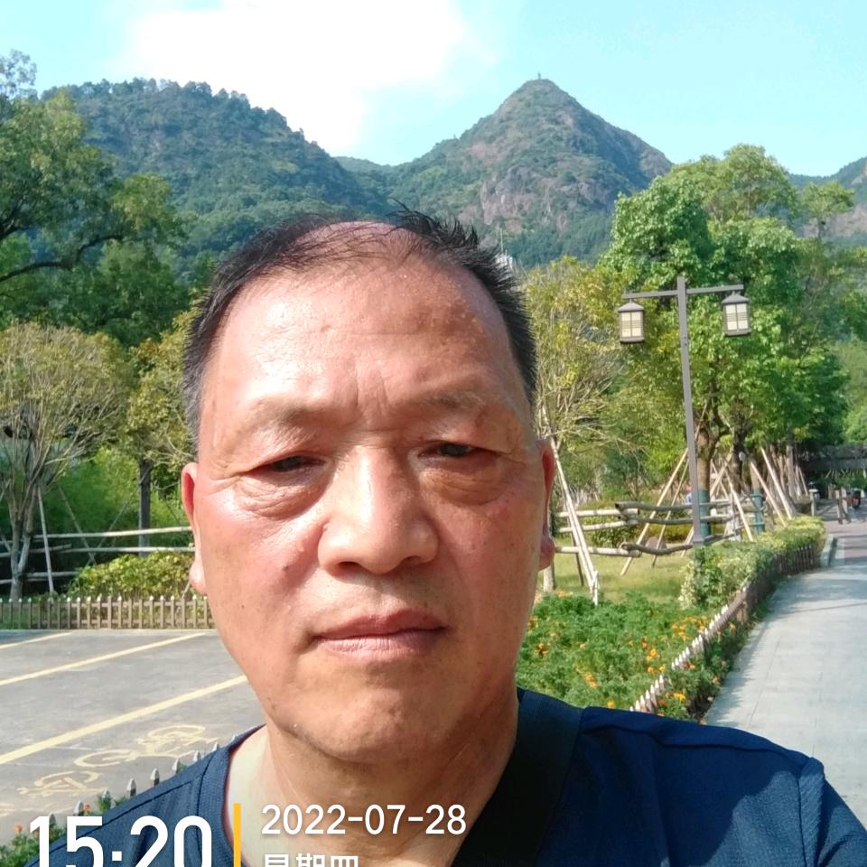 白云布衣