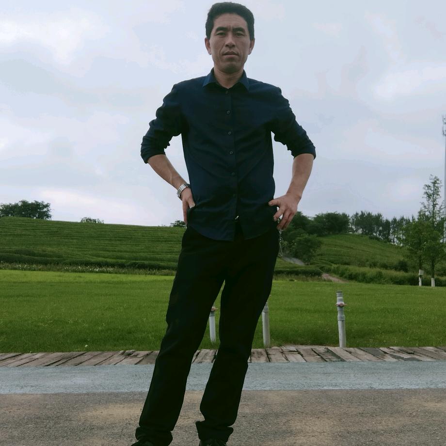 幸福的，，流浪，，殷哥