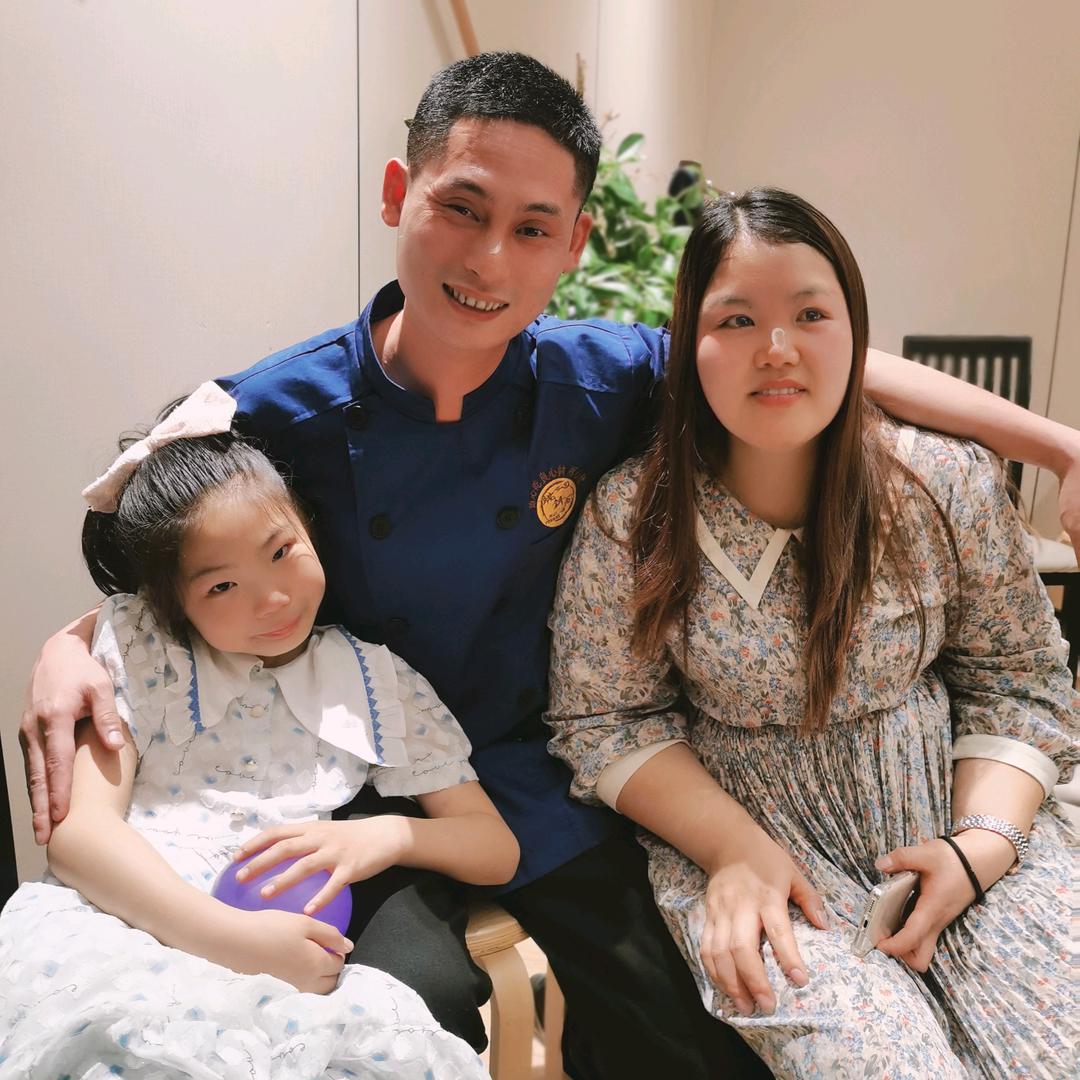 奋斗de厨子d(ŐдŐ๑)