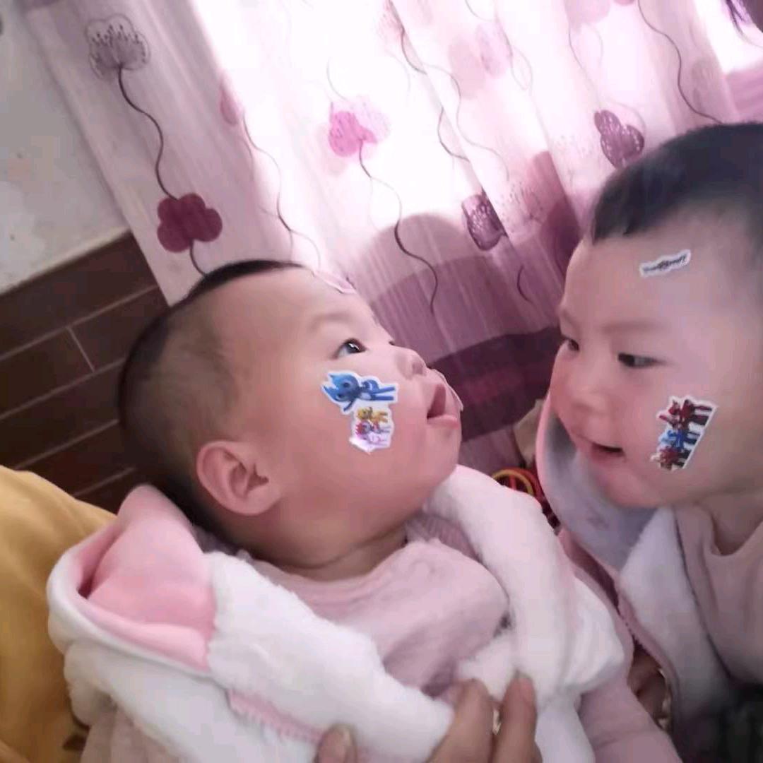 四个宝宝的奶奶