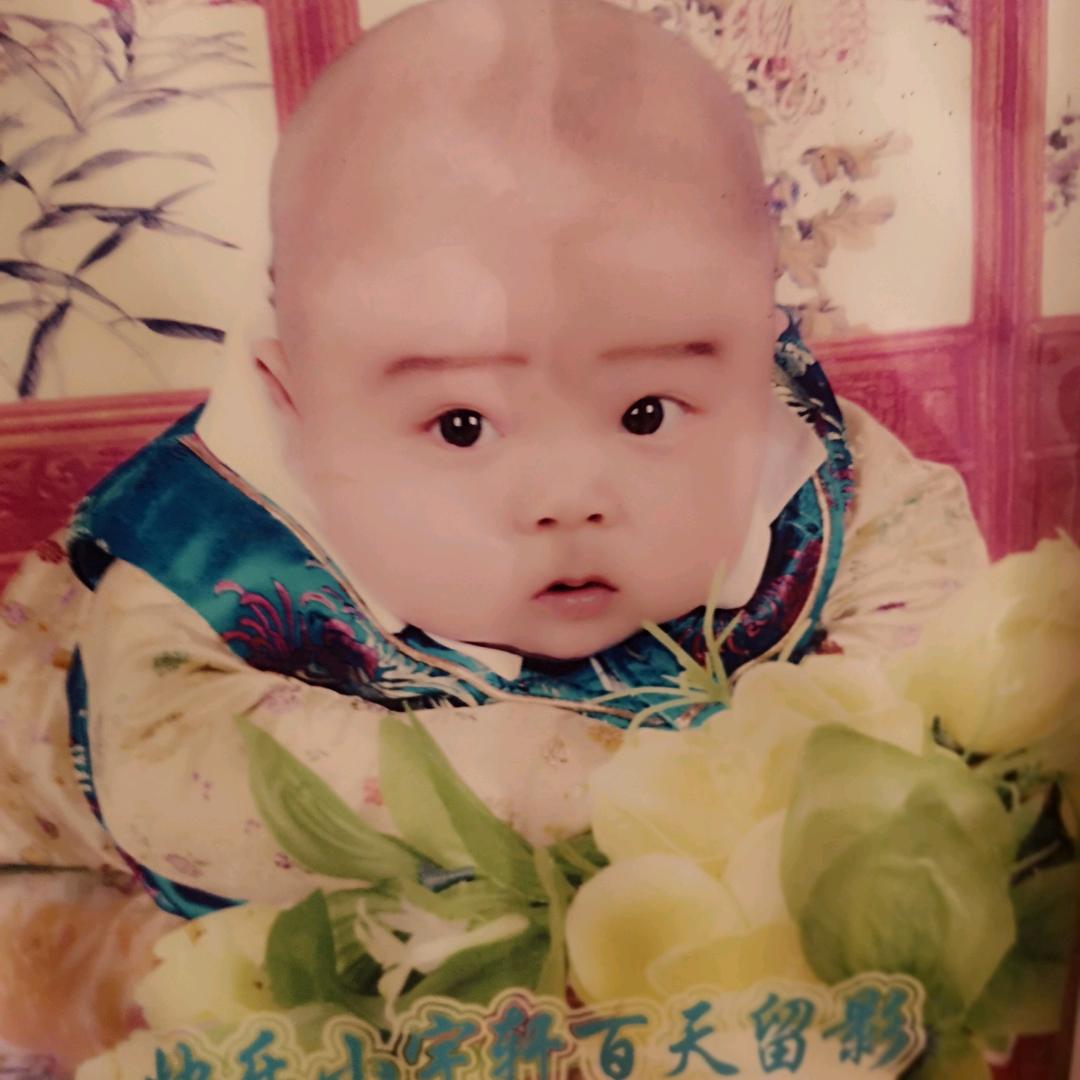 丁宇轩奶奶