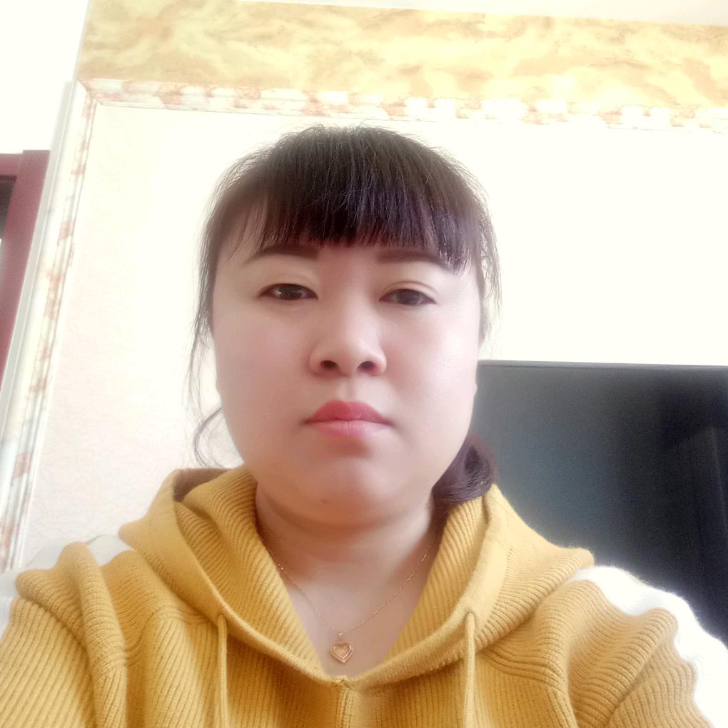 80后两个孩子的奶奶