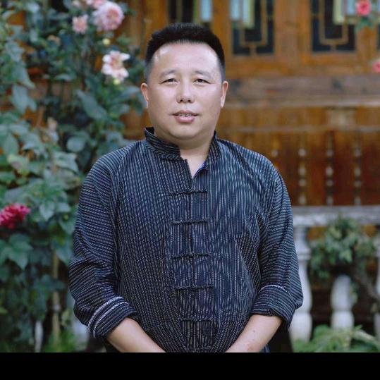 张孝铭