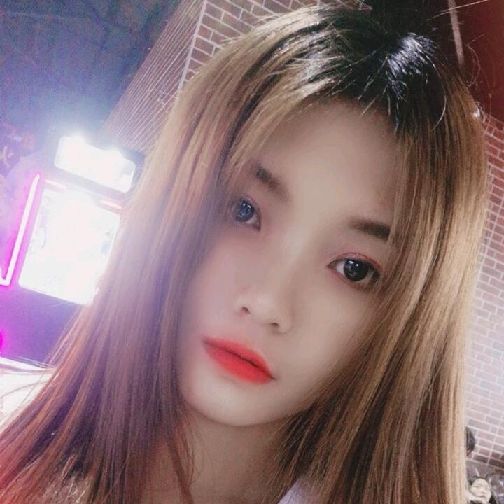 是丽丽吖 [连攒拉黑]