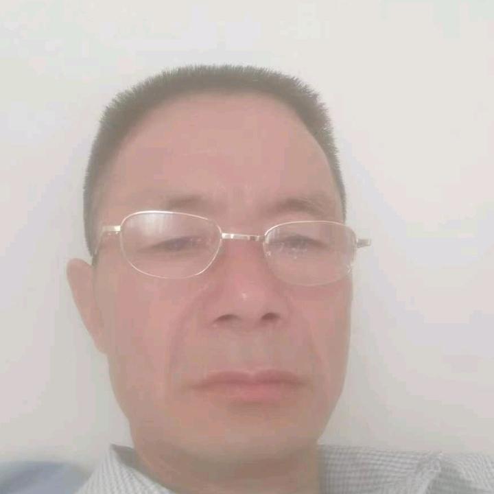 唐春堂二分店，坤哥