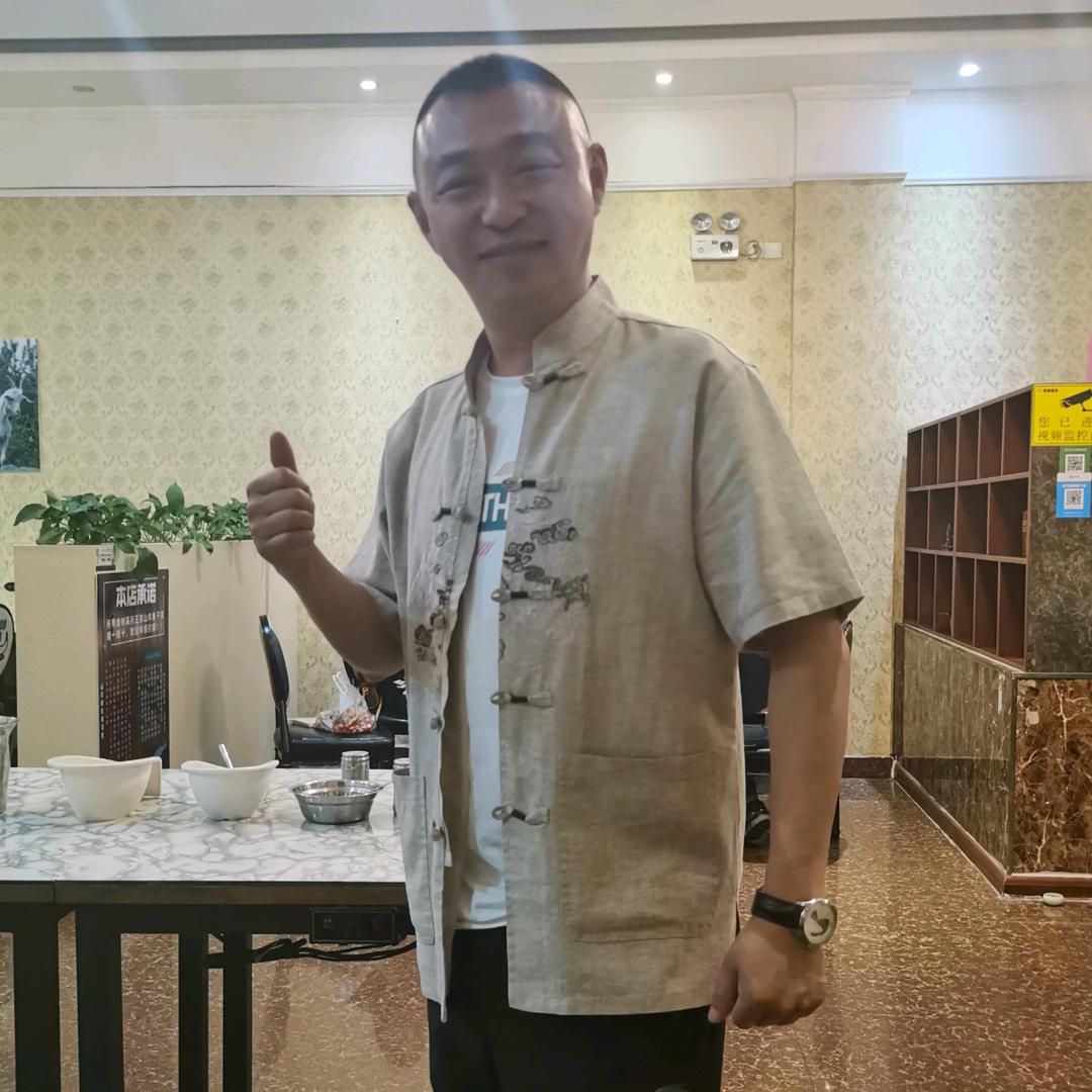 包子哥（巴洛特）在中亚