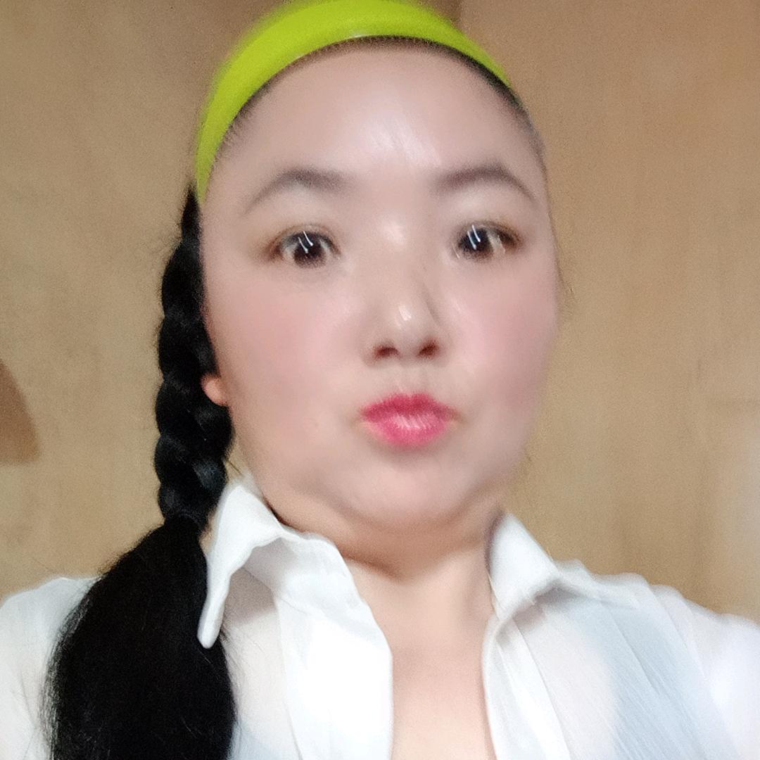 容容