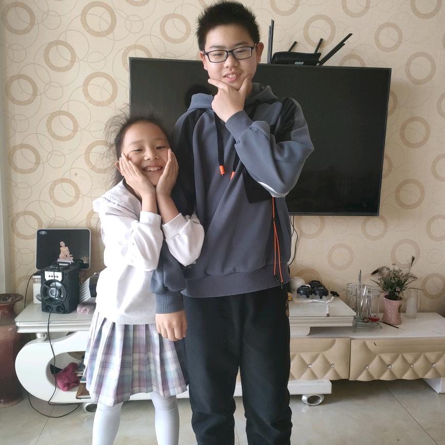 我的两个乖宝宝