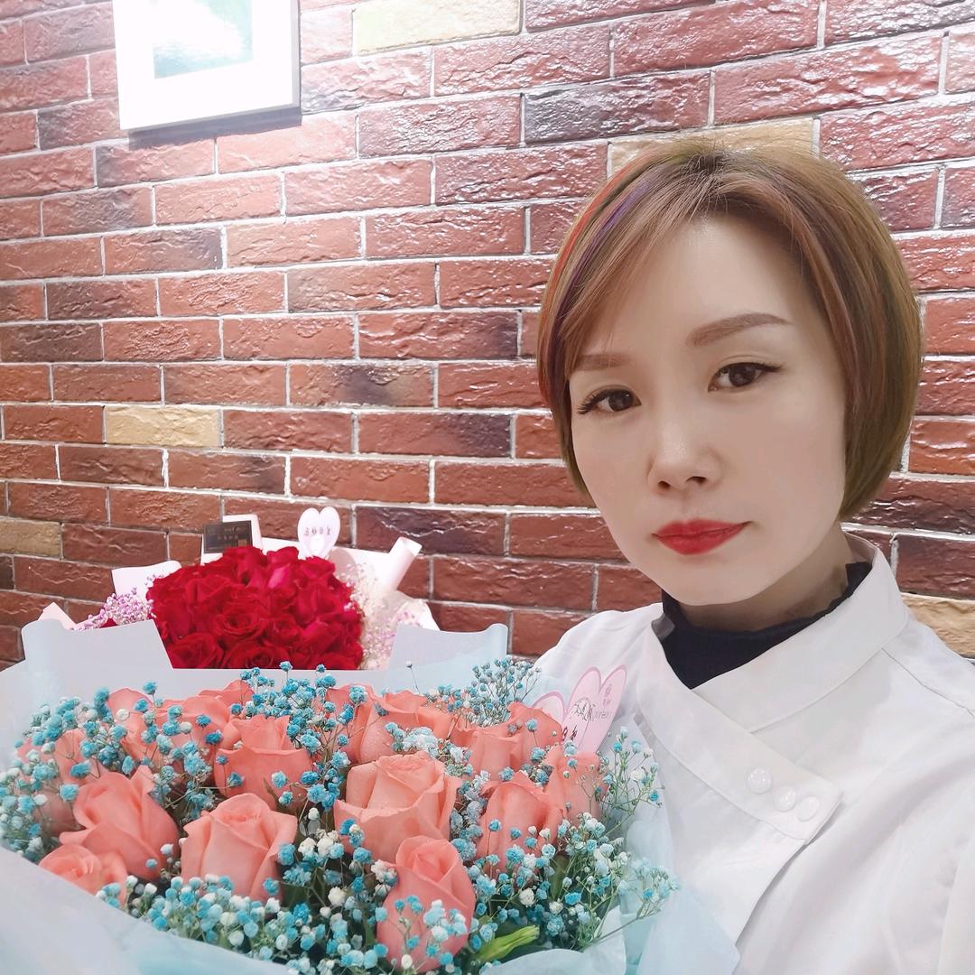 巴东县奥奥西饼沿江路店