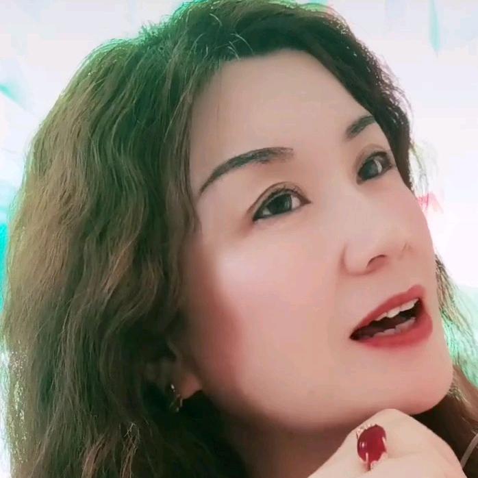 手舞云姐🦢