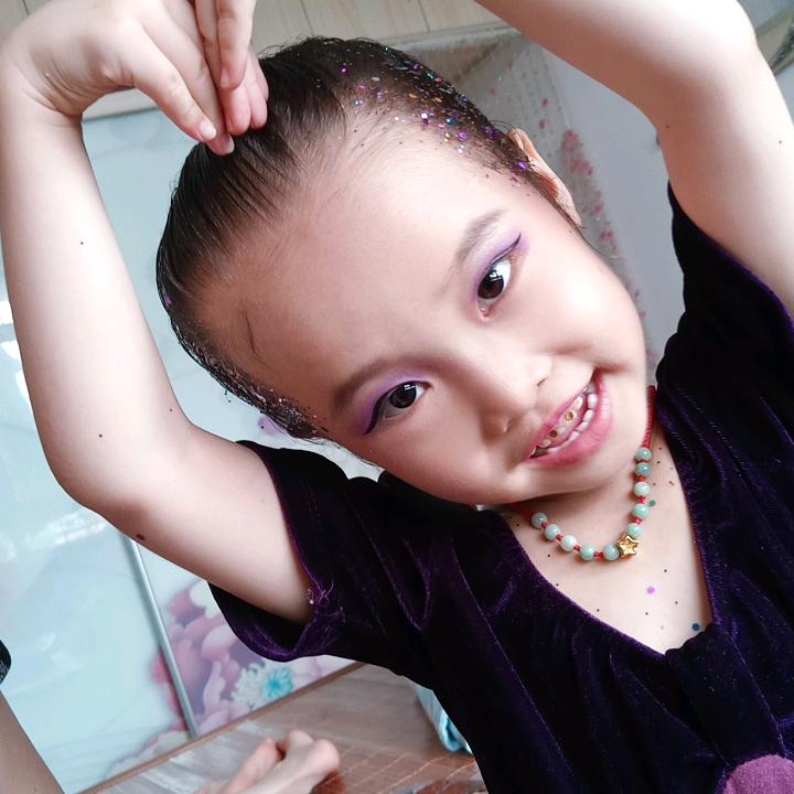 何姐