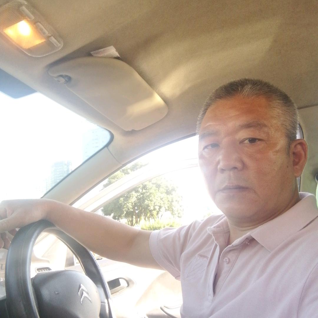 胡琼，湖北，恩施