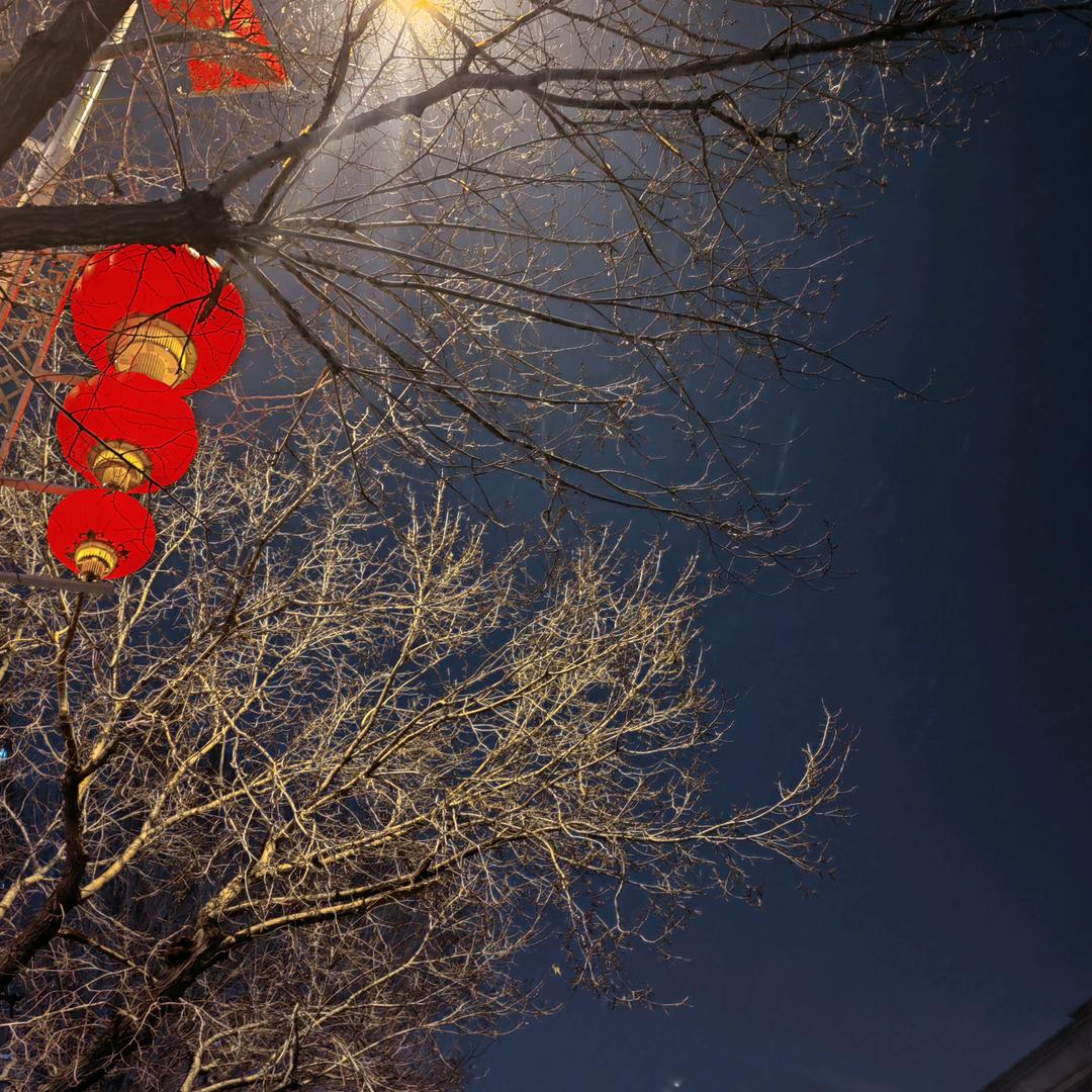嘿。是大哥