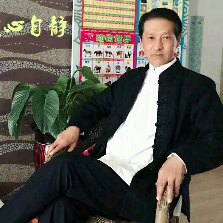 清晨阳光（任哥）
