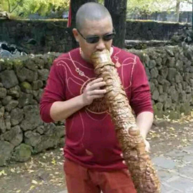 志成挖机铲车工程机械出租