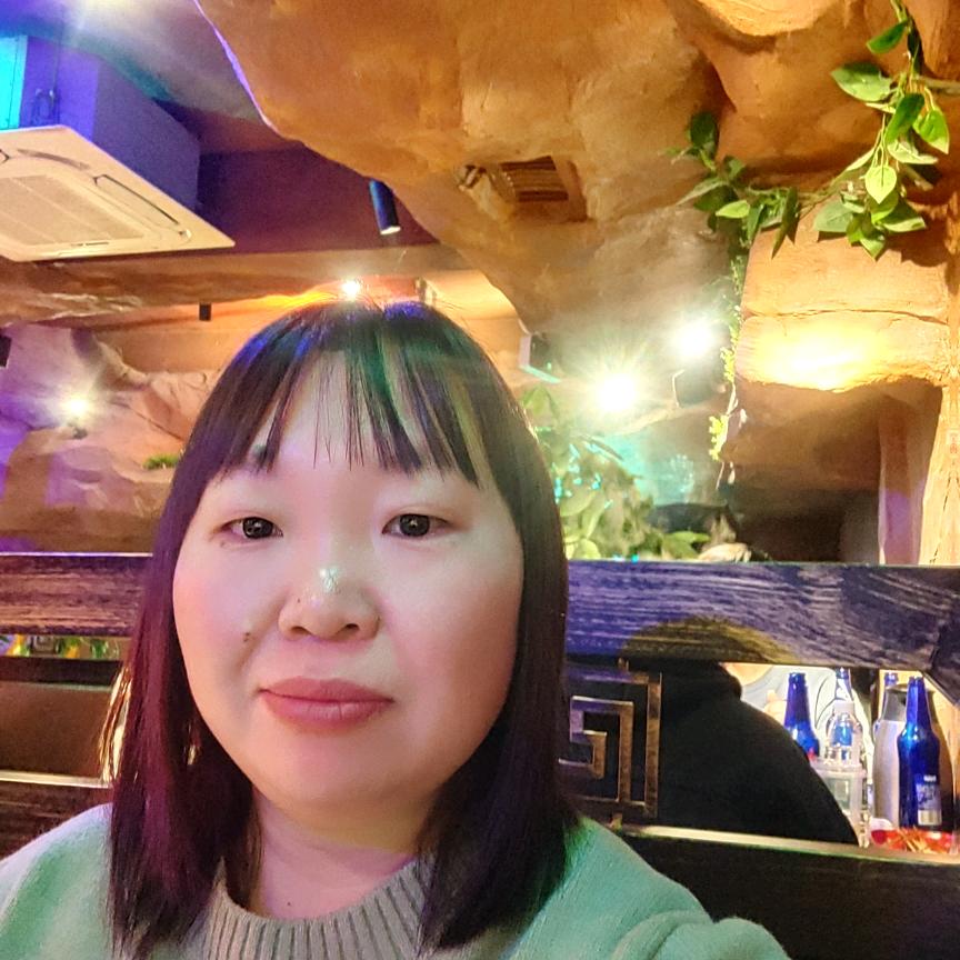 清晨的阳光，琴