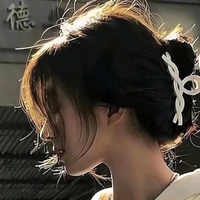 º᭄: 🚬笑敬ᝰꫛ过往