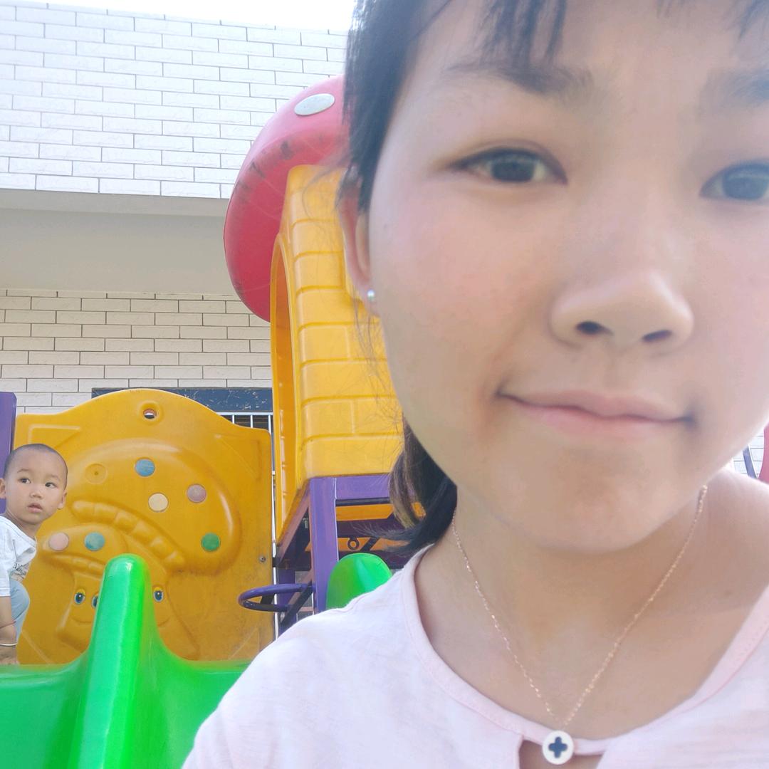 小嘿妹