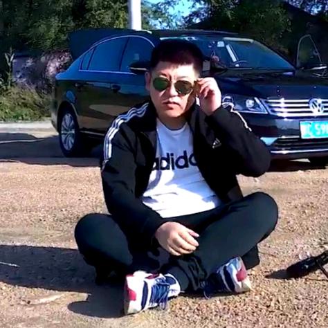 乌兰娜日碳火烧烤在康佳街已经赢了15年