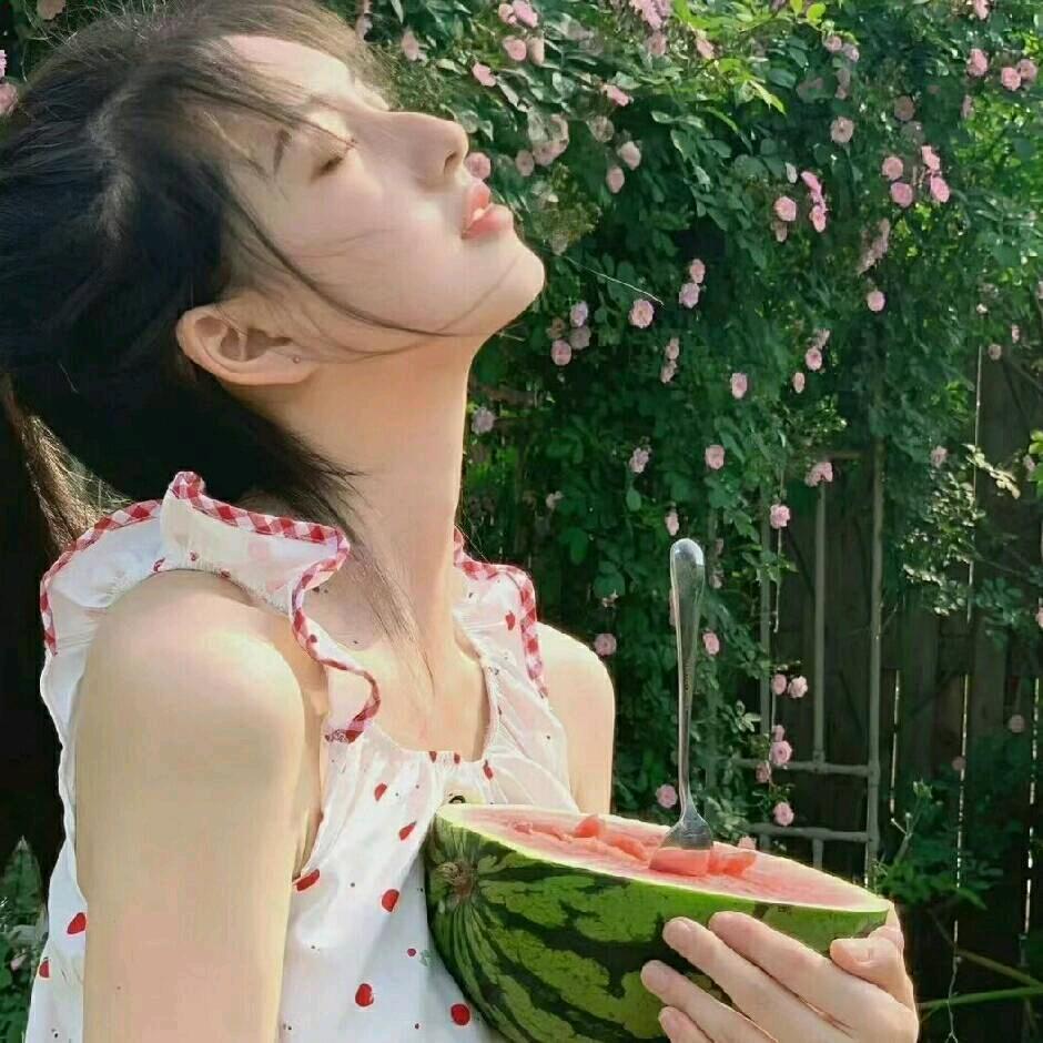 是小艺👑