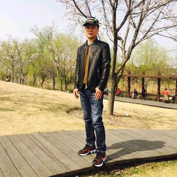 擦刮辣机车俱乐部