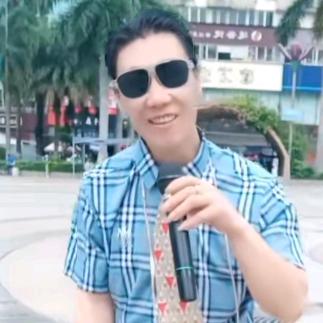 丑八怪开娱乐直播！