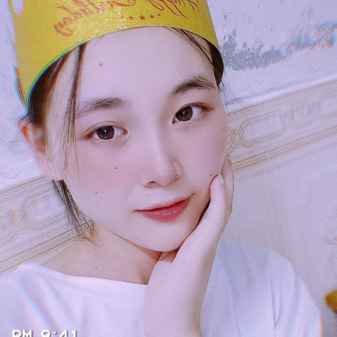 爱吃🍡的小女孩