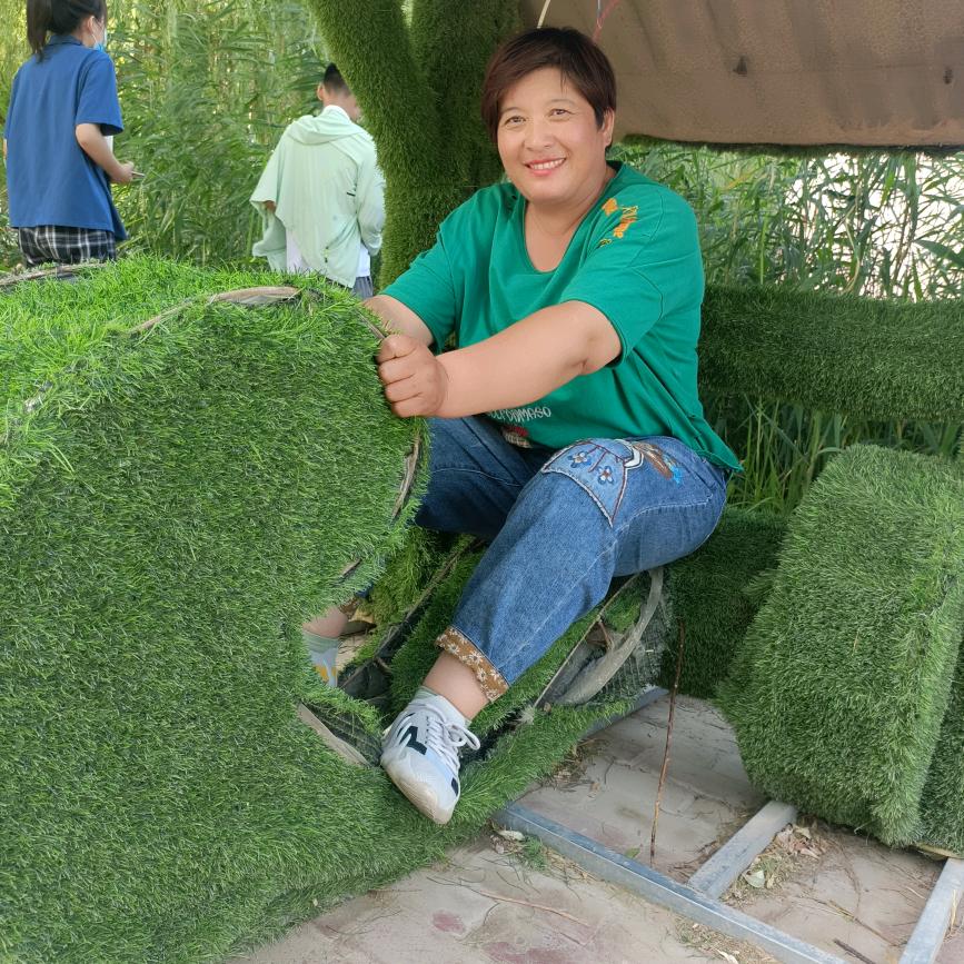 闯戈壁的女人，拒连赞，拒私聊