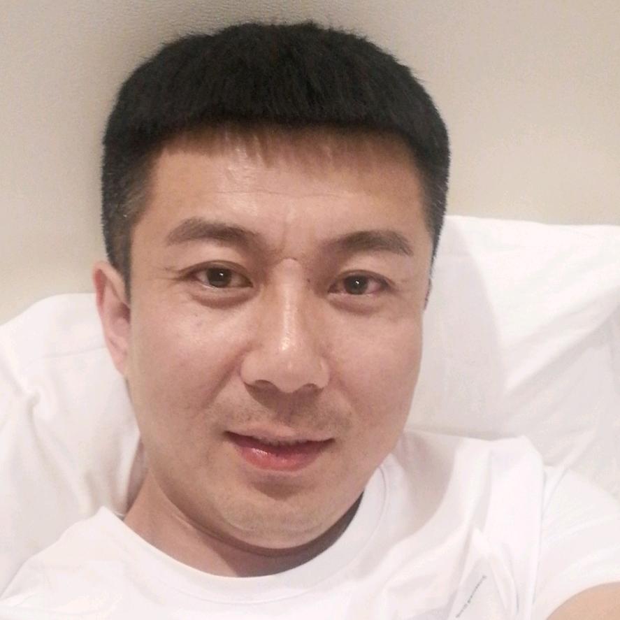 淡然一笑@