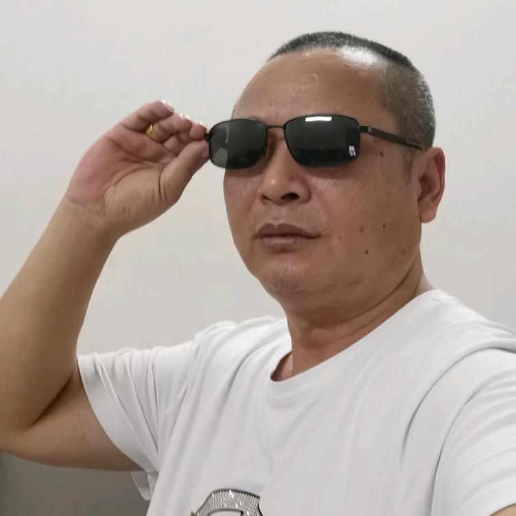 雄哥