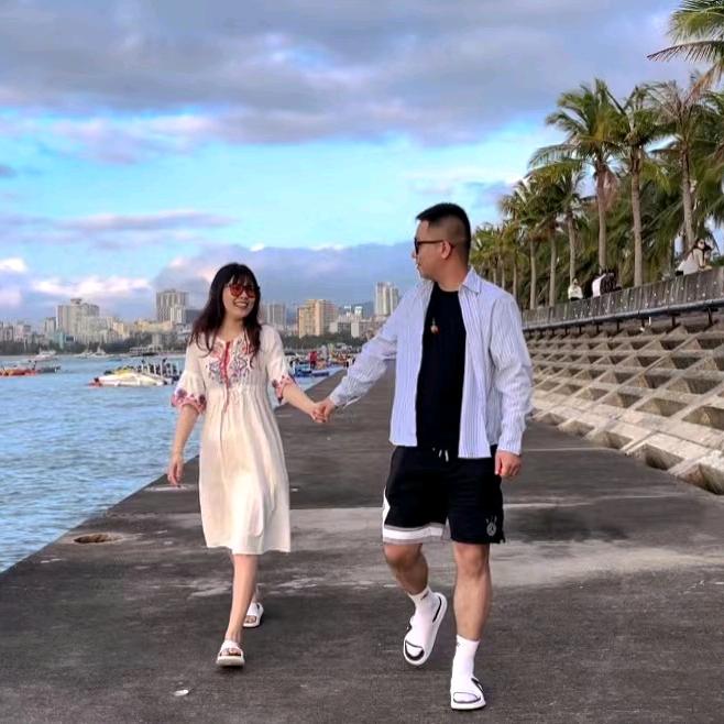 来一杯生椰拿铁