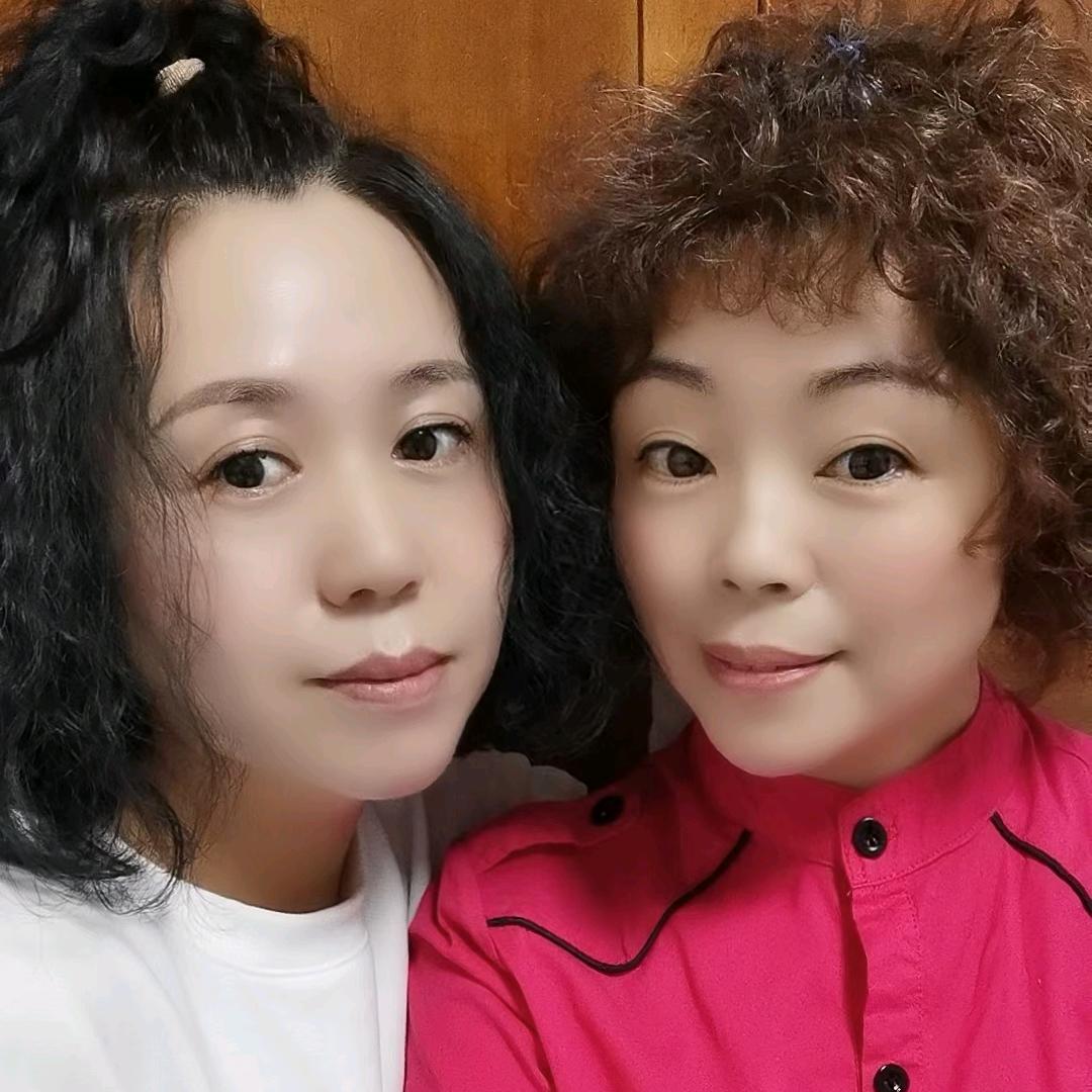 冰冰杨杨女装穿搭