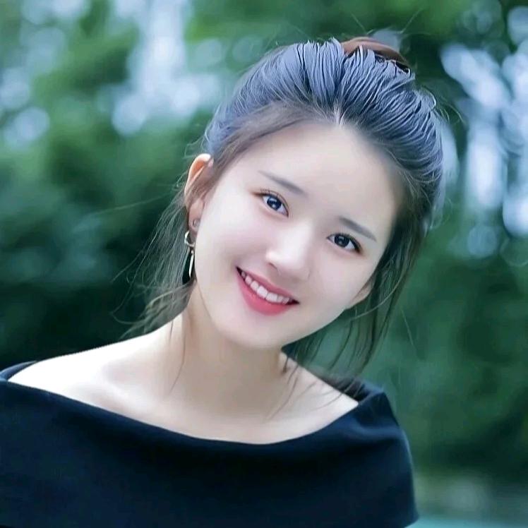菲菲追剧吖